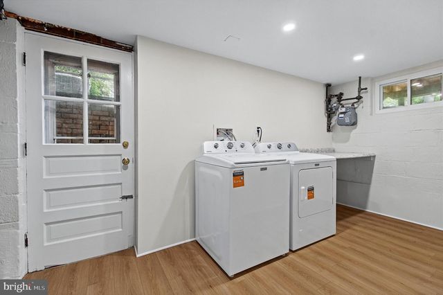 2214 COMMONWEALTH AVE, Alexandria, VA 22301