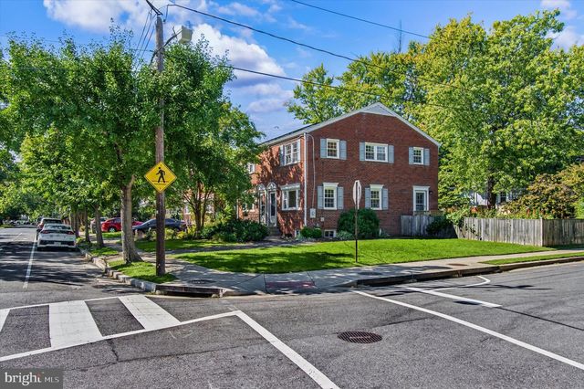 2214 COMMONWEALTH AVE, Alexandria, VA 22301