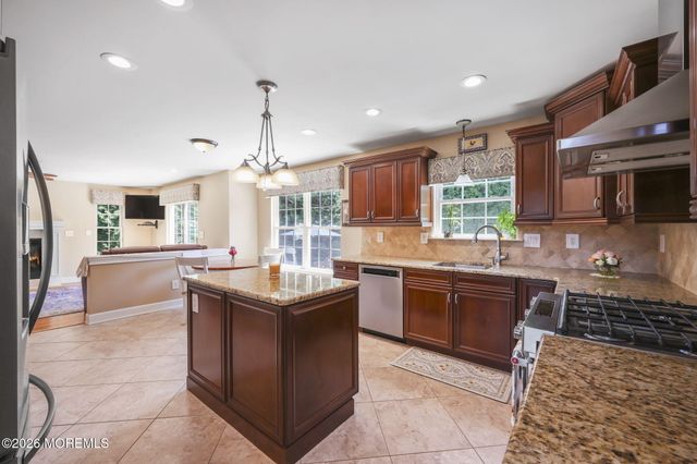 7 Boyd Road, Hazlet, NJ 07730