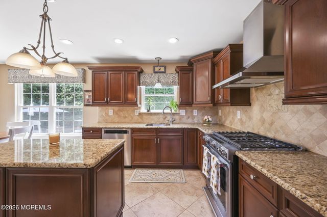 7 Boyd Road, Hazlet, NJ 07730