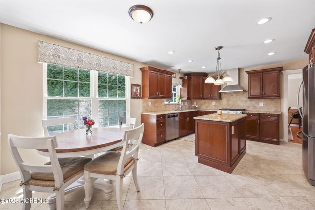 7 Boyd Road, Hazlet, NJ 07730