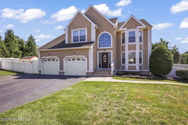 7 Boyd Road, Hazlet, NJ 07730