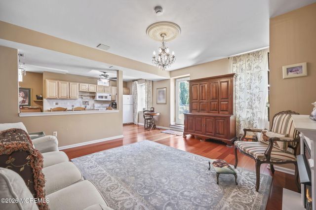 7 Boyd Road, Hazlet, NJ 07730