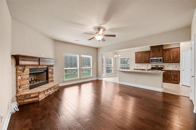 1506 Cowtown Drive, Mansfield, TX 76063