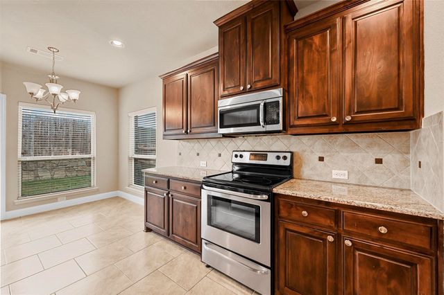 1506 Cowtown Drive, Mansfield, TX 76063