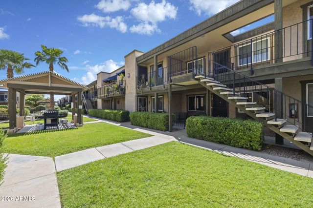 2228 E CAMPBELL Avenue 114, Phoenix, AZ 85016