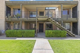 2228 E CAMPBELL Avenue 114, Phoenix, AZ 85016