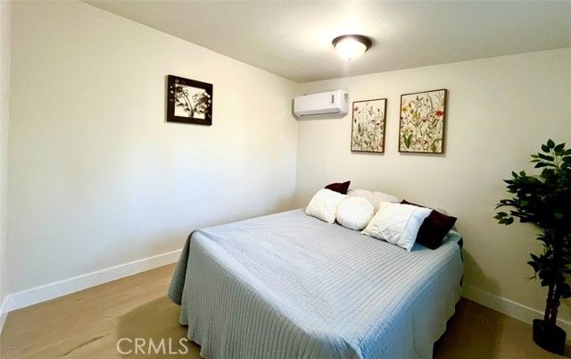 757 N Village Lane, Crestline, CA 92325