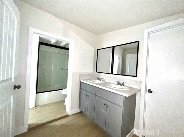 757 N Village Lane, Crestline, CA 92325