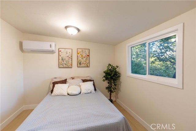 757 N Village Lane, Crestline, CA 92325