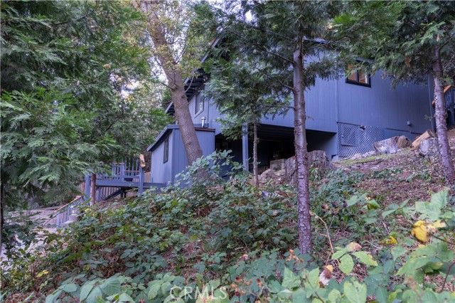 757 N Village Lane, Crestline, CA 92325