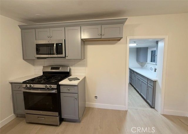 757 N Village Lane, Crestline, CA 92325