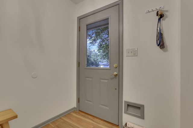 1111 Lawnview Avenue, Newark, OH 43055