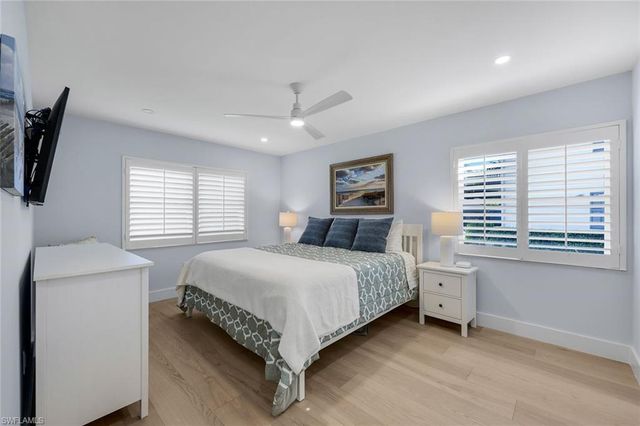 3400 Gulf Shore BLVD N B2, Naples, FL 34103