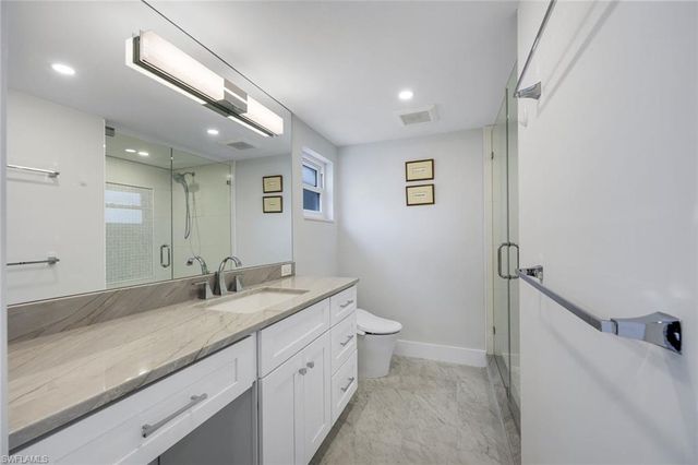 3400 Gulf Shore BLVD N B2, Naples, FL 34103