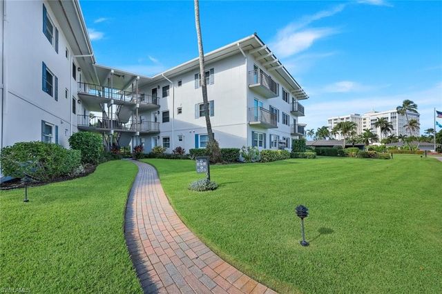 3400 Gulf Shore BLVD N B2, Naples, FL 34103