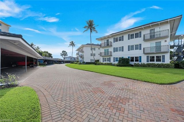3400 Gulf Shore BLVD N B2, Naples, FL 34103