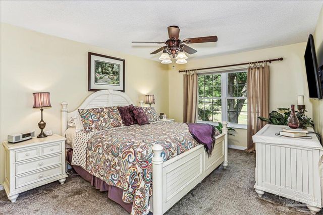 5101 High Pointe Dr, Pensacola, FL 32505