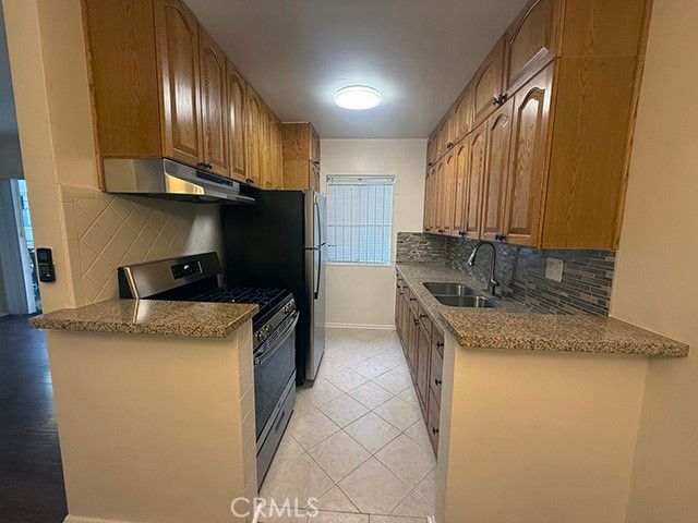 612 N Hayworth Avenue 2, Los Angeles, CA 90048