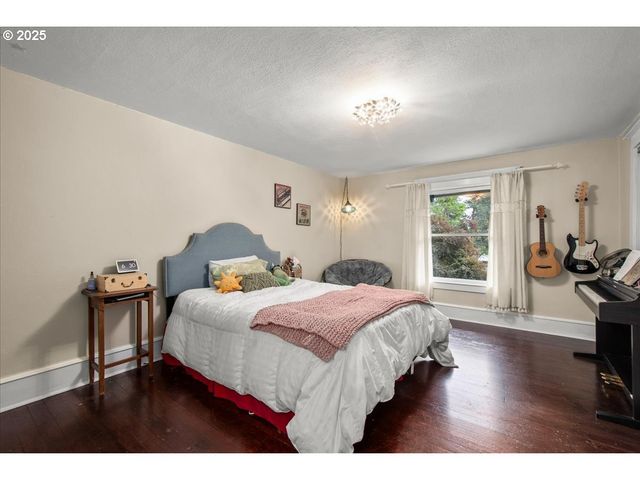 863 N SHEPHERD Rd, Washougal, WA 98671