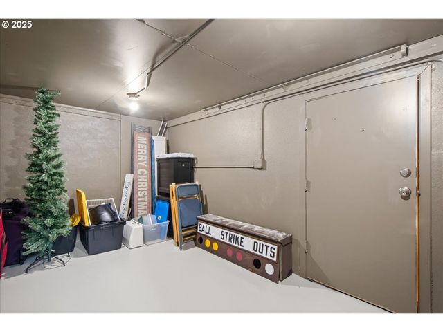 863 N SHEPHERD Rd, Washougal, WA 98671