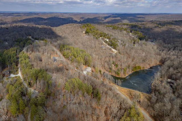 6589 Nicole Drive, Nashville, IN 47448