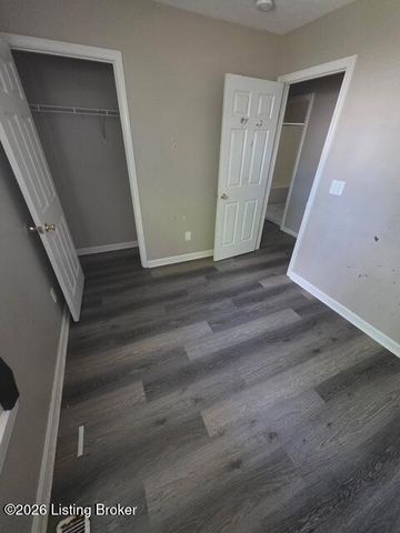 3016 Greenwood Ave, Louisville, KY 40211
