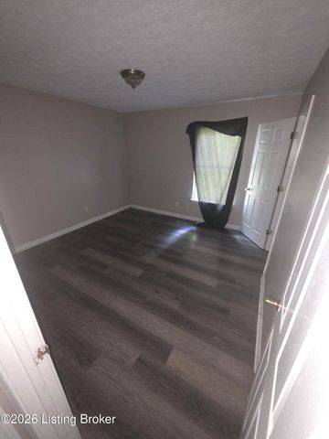 3016 Greenwood Ave, Louisville, KY 40211