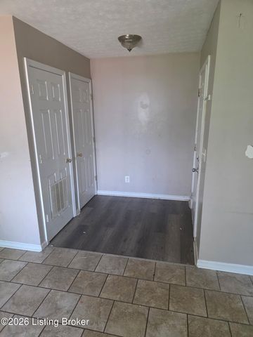 3016 Greenwood Ave, Louisville, KY 40211