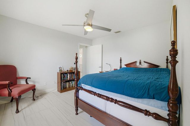 949 SW Curtis Street, Port St. Lucie, Port St Lucie, FL 34983