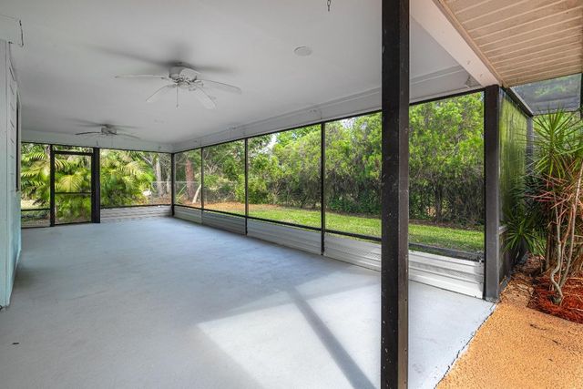 949 SW Curtis Street, Port St. Lucie, Port St Lucie, FL 34983