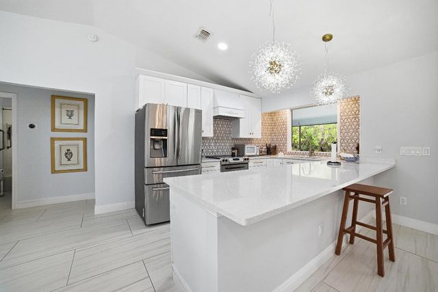 949 SW Curtis Street, Port St. Lucie, Port St Lucie, FL 34983