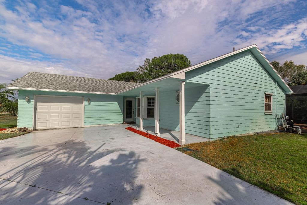 949 SW Curtis Street, Port St. Lucie, Port St Lucie, FL 34983