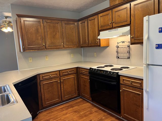 71 Lee Road 2010, Phenix City, AL 36870