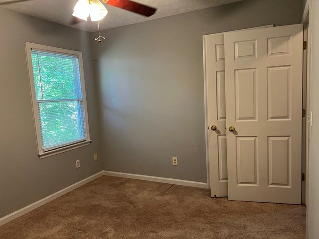 71 Lee Road 2010, Phenix City, AL 36870