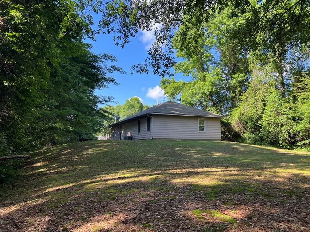 71 Lee Road 2010, Phenix City, AL 36870