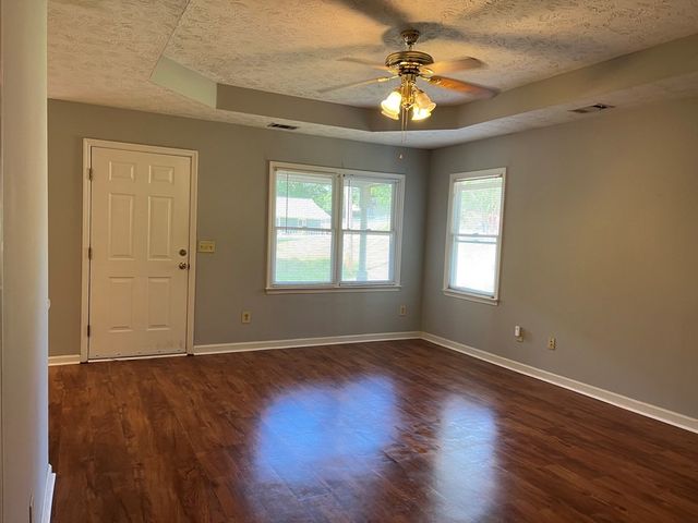 71 Lee Road 2010, Phenix City, AL 36870
