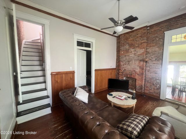 1327 E Washington St 2, Louisville, KY 40206