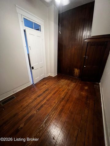 1327 E Washington St 2, Louisville, KY 40206