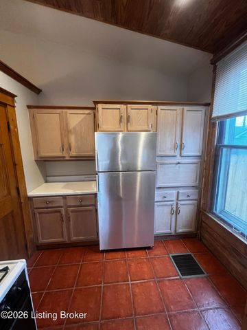 1327 E Washington St 2, Louisville, KY 40206