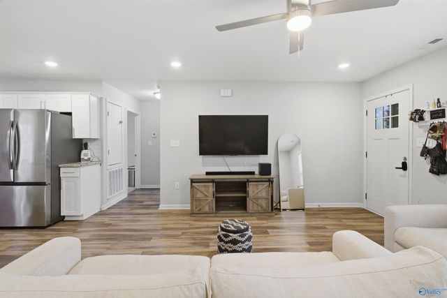 920 Linwood Drive NW, Huntsville, AL 35816