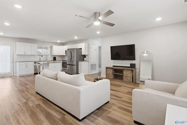 920 Linwood Drive NW, Huntsville, AL 35816