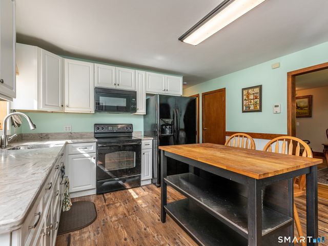 95 Pisgah Road, Oxford, CT 06478