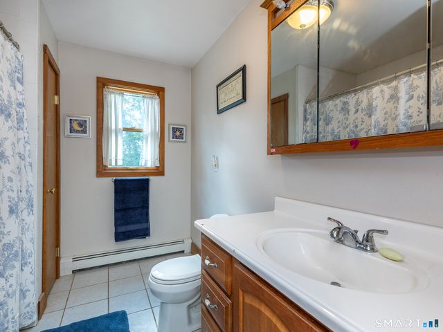 95 Pisgah Road, Oxford, CT 06478
