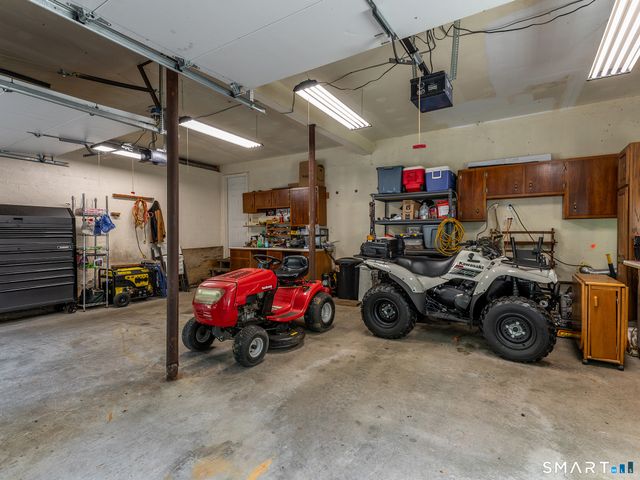 95 Pisgah Road, Oxford, CT 06478