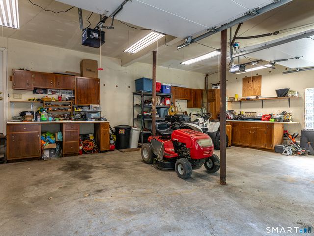 95 Pisgah Road, Oxford, CT 06478