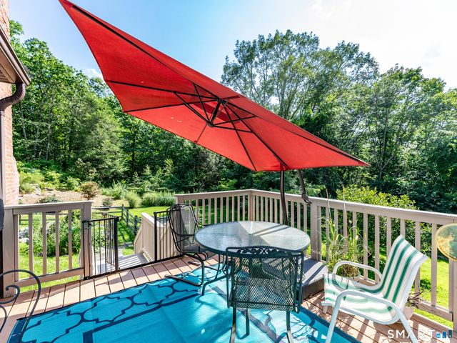 95 Pisgah Road, Oxford, CT 06478