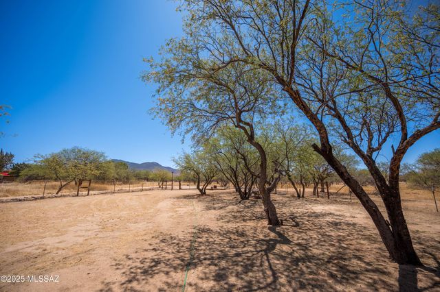 517 Kino Springs Drive, Nogales, AZ 85621