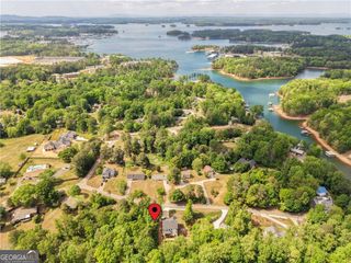 6181 Shoreland Circle, Buford, GA 30518
