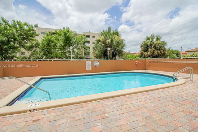 8050 NW 8th Street 1306, Miami, FL 33126
